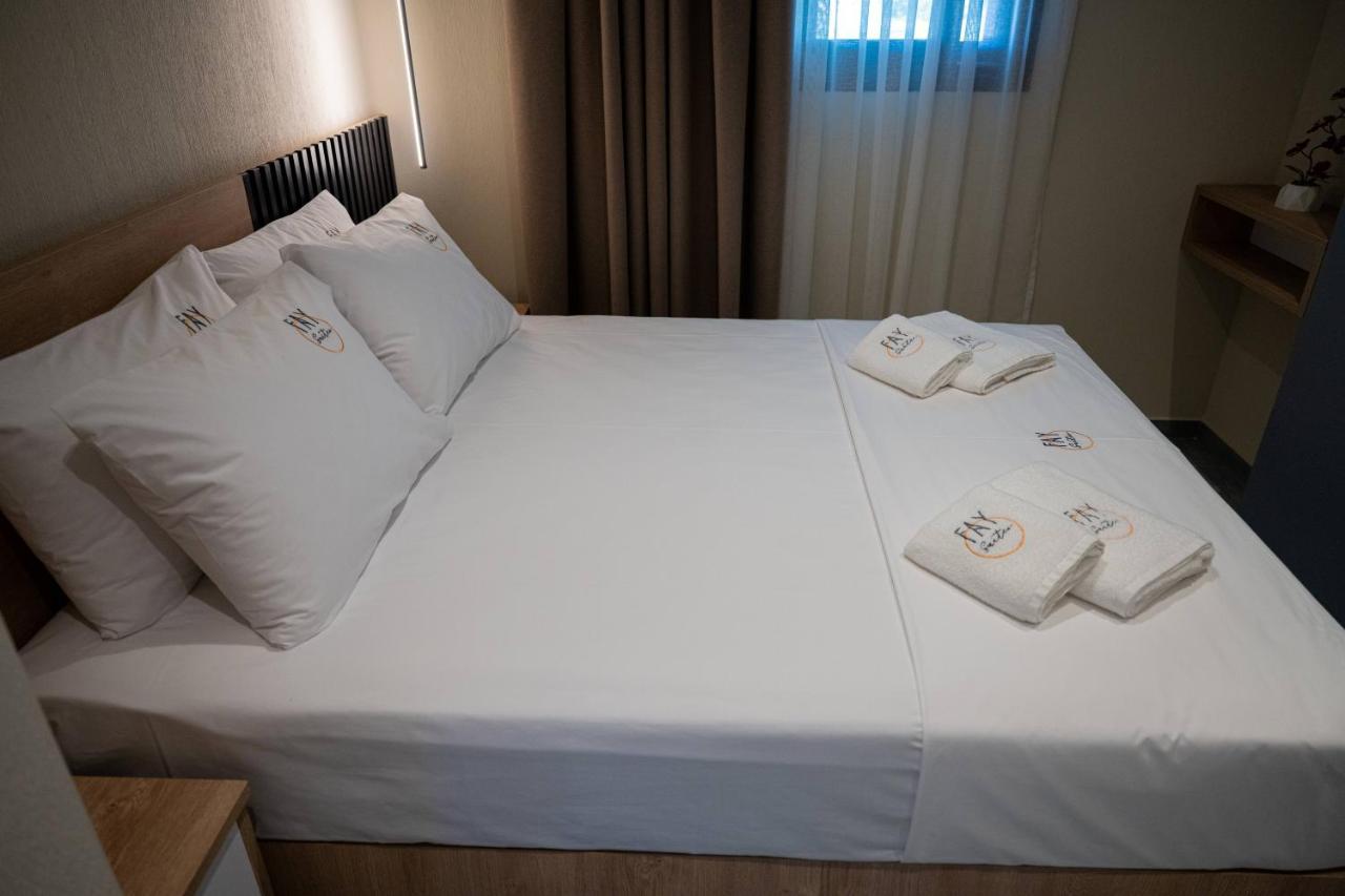Fay Suites Флогита Экстерьер фото