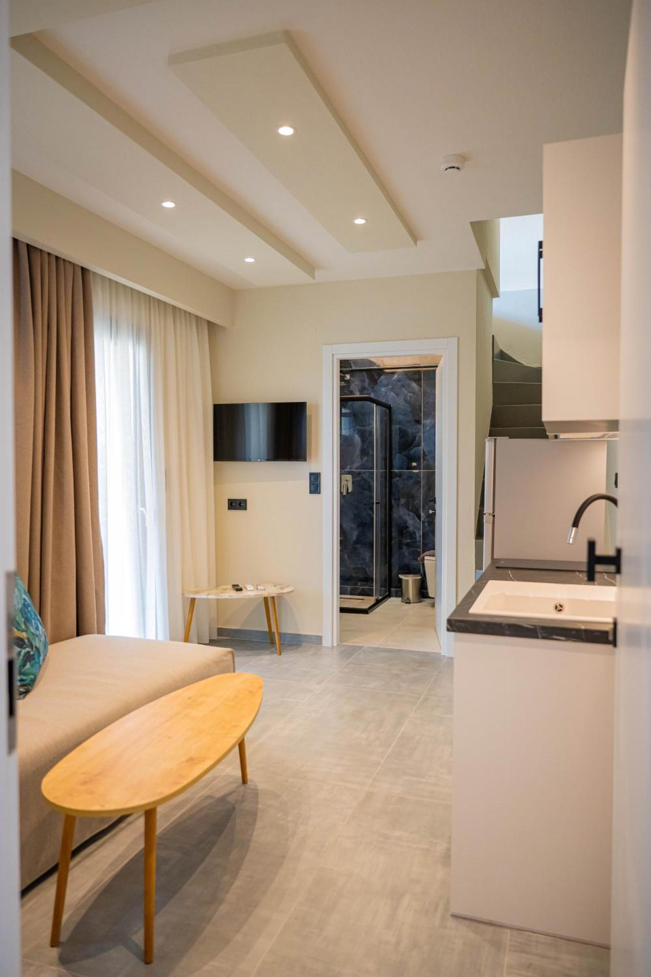 Fay Suites Флогита Экстерьер фото